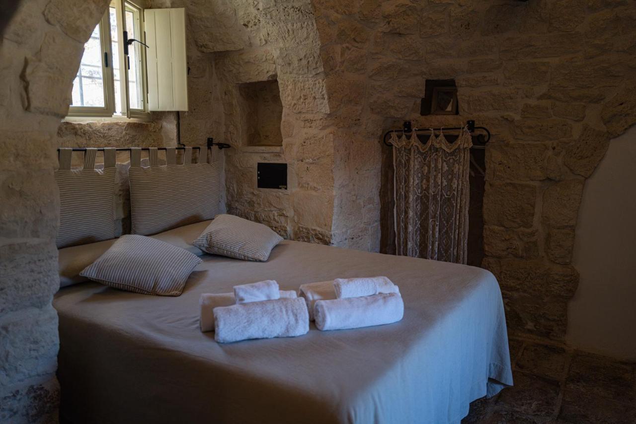 فيلا Borgo Del Tempo Ritrovato - Luxury Relais In Puglia أوستوني المظهر الخارجي الصورة